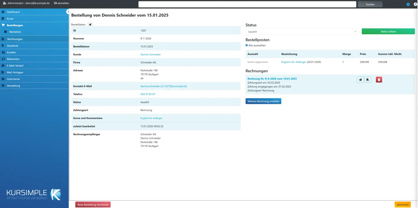 Eine Bestellung mit Bestellposten, Status und Rechnungen in Kursimple